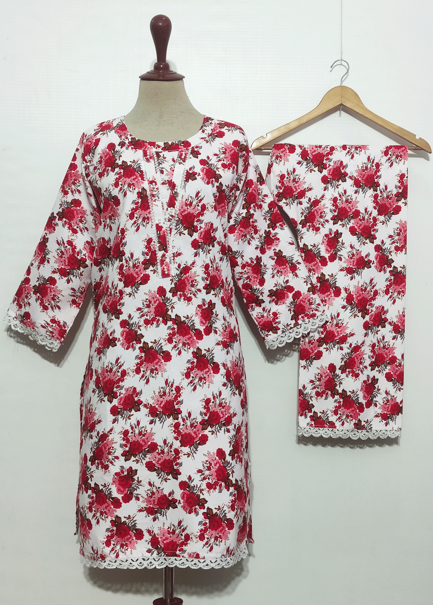 WNT209 – Winter Crystal Wool