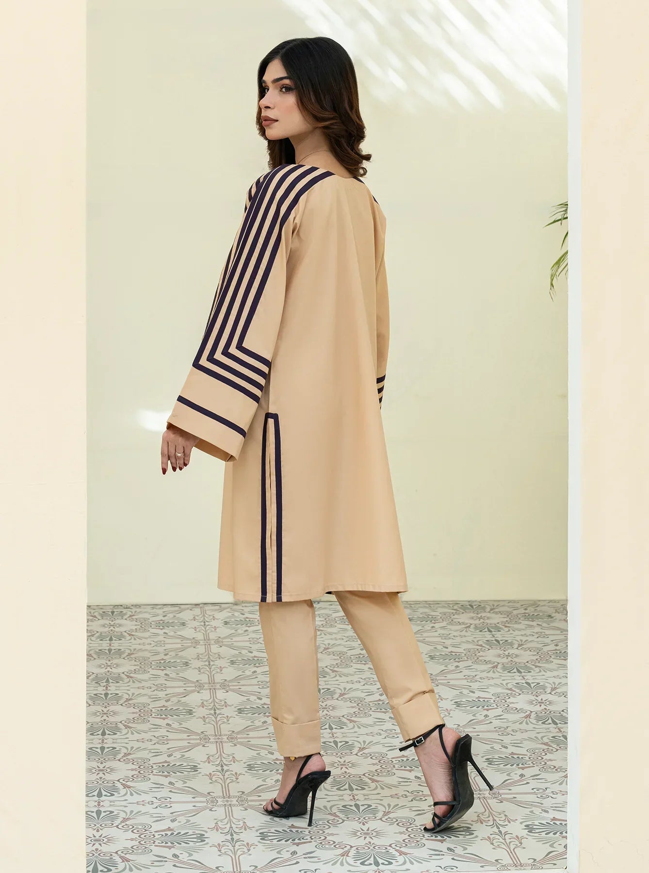 Stitched Empower Set GUL016
