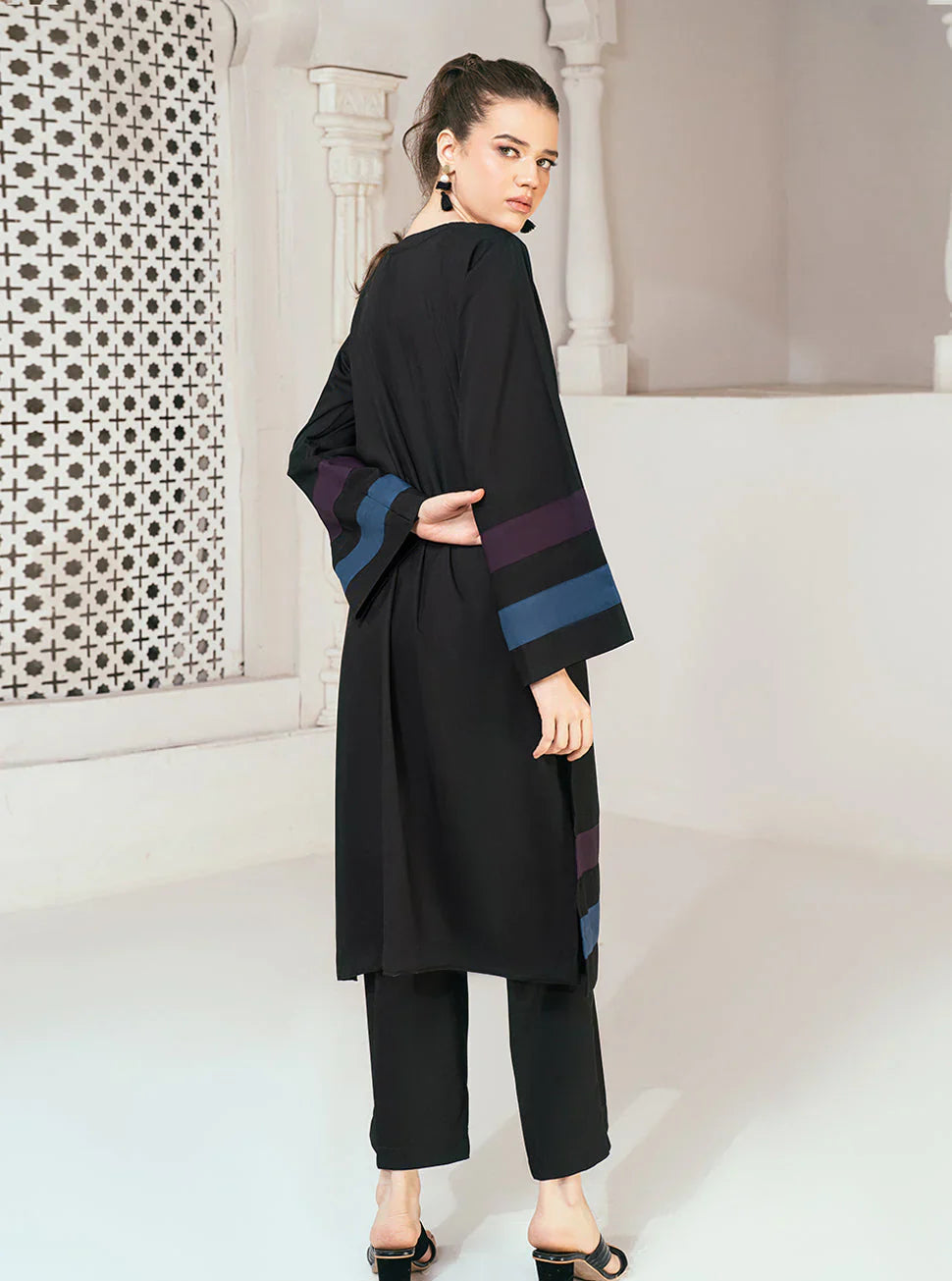 Stitched Gorgeous Set GUL028