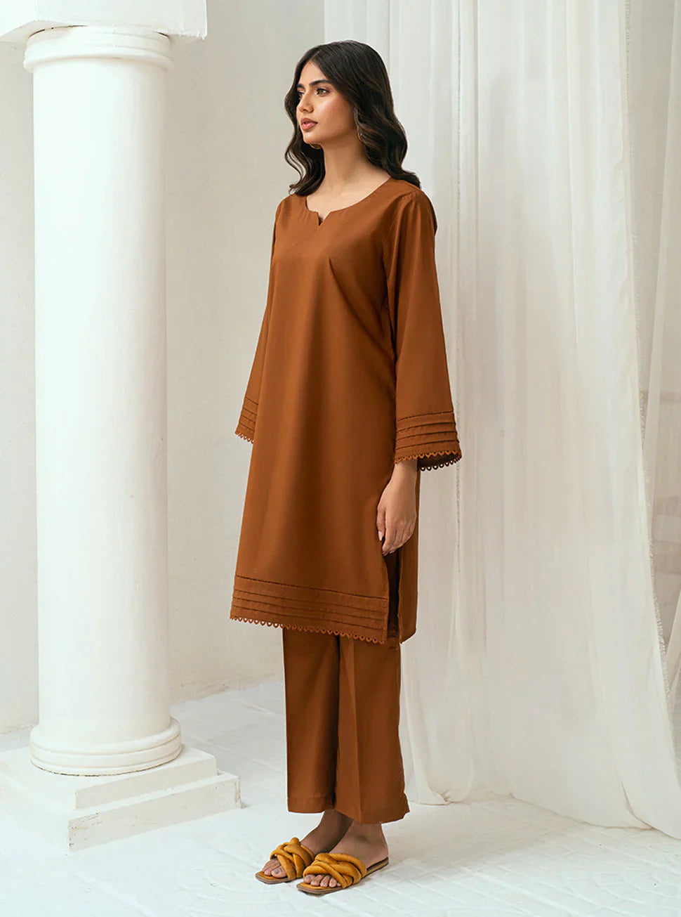 Stitched Decisive Set GUL022