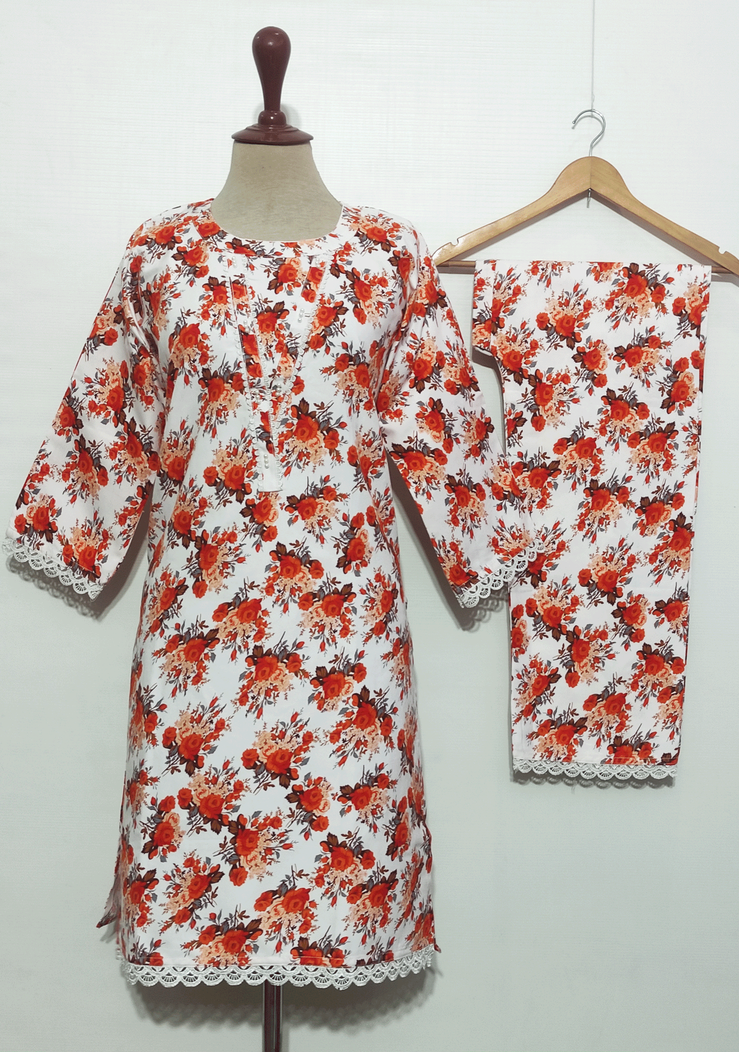 WNT204 – Winter Crystal Wool