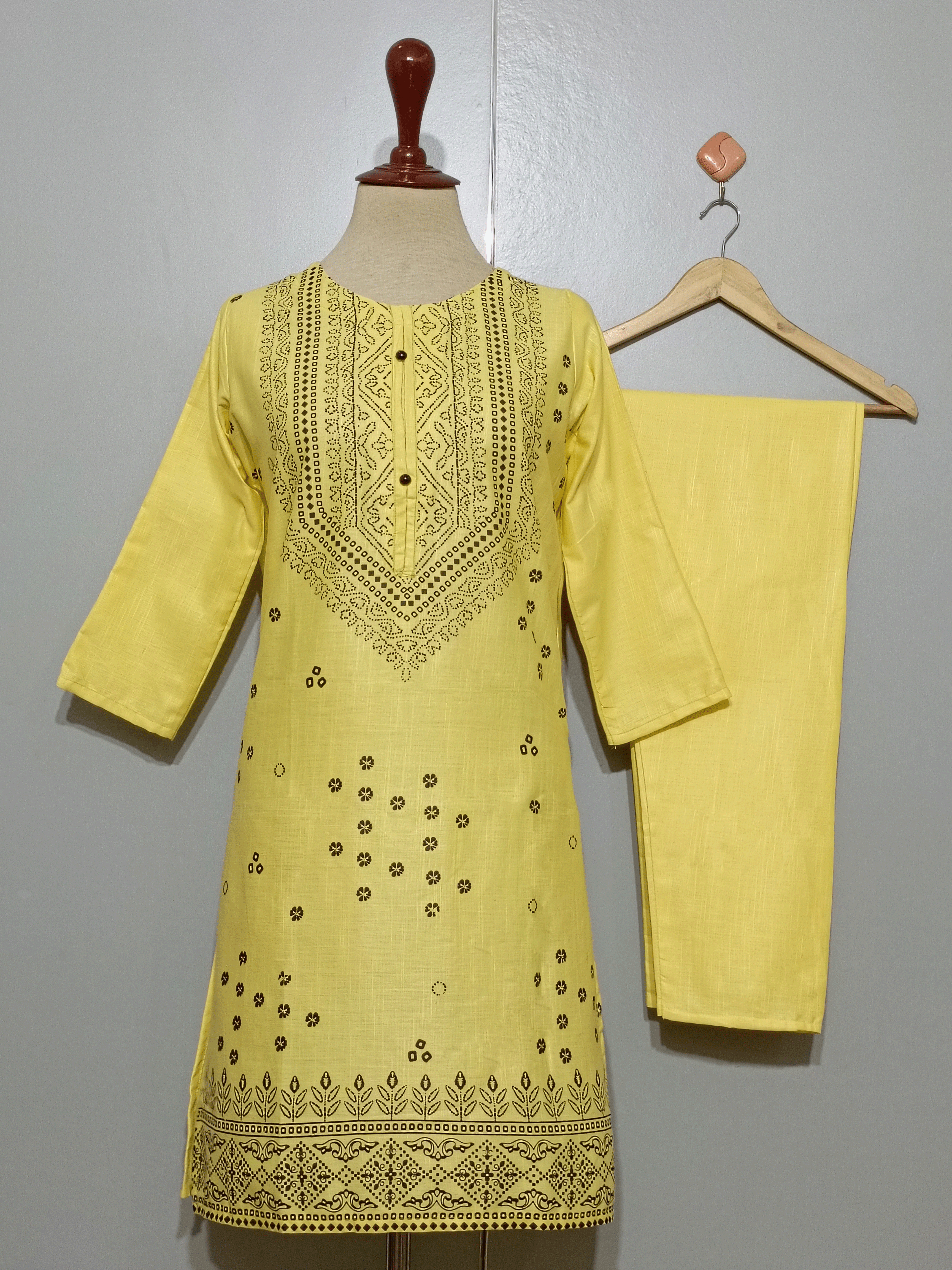 WNT048 Khaddar 2PC