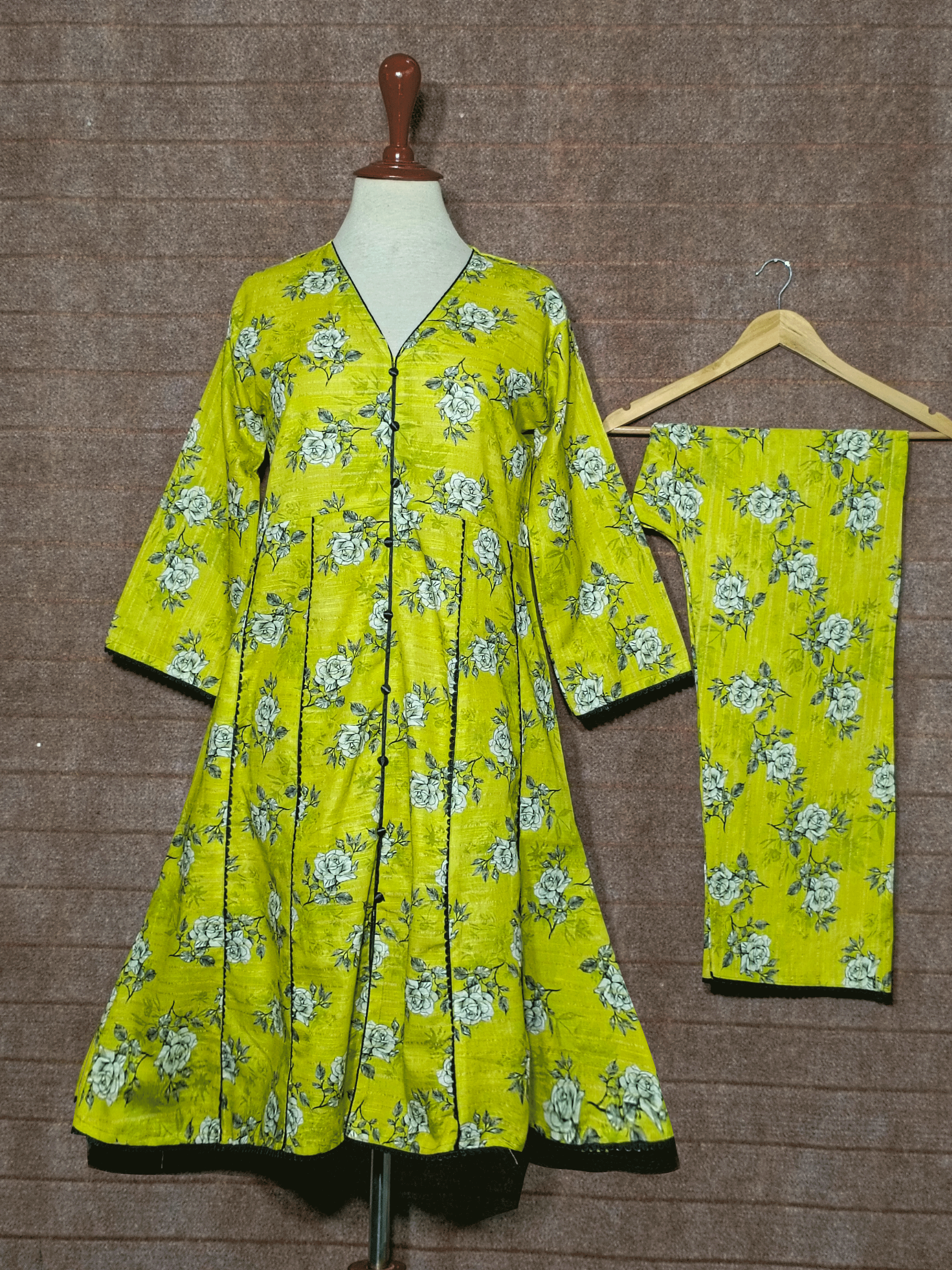 WNT077 Khaddar 2PC